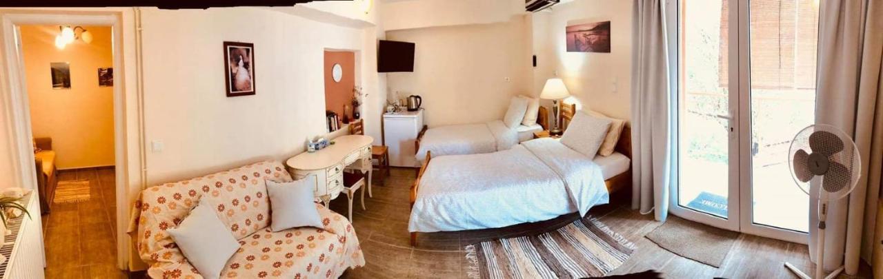 Bed and Breakfast Kostas Walkers Point Dafnáta Exteriér fotografie