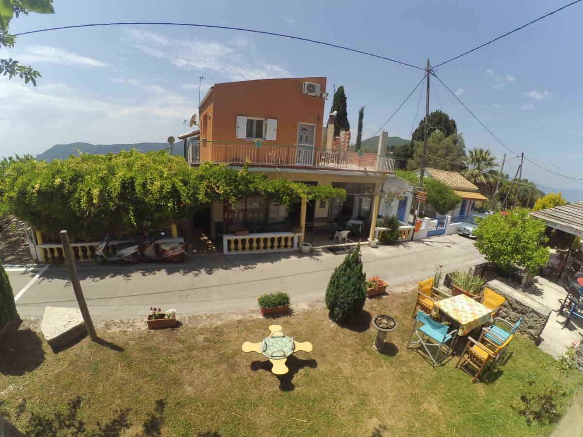 Bed and Breakfast Kostas Walkers Point Dafnáta Exteriér fotografie